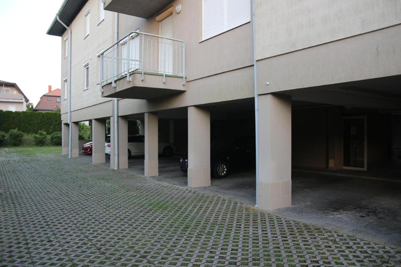 Tavirozsa 1A Lägenhet Hévíz Exteriör bild